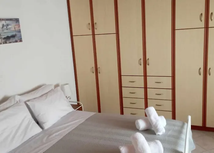 Marevie Leros 1 Agia Marina (Leros)